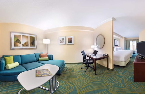 Biggar Casa | Three Convenient Room | Close to Gulf Coast Town Center | Enjoy Free Parking