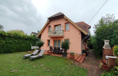 Balatonbereny Apartamento | Three Family Apartments