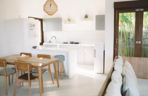 Medewi Cama Y Desayuno | Three Palms Surf & Stay Medewi