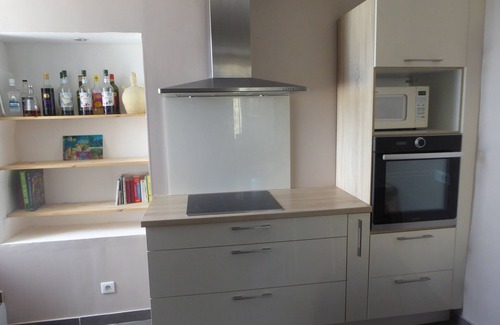 Puimoisson Casa | three-storey village house