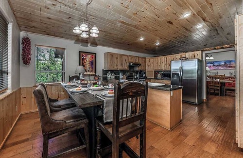 Ruidoso Cabina | Thunder Lodge Summary