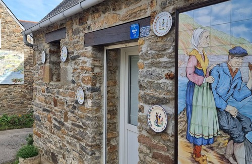 Plougastel-Daoulas Casa | Ti Bihan ar Beg Typical Armorique house in Plougastel-Daoulas