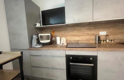 Le Couchant Apartamento | TI TAHITI STUDIO-3MIN PLAGE-TERRASSE COSY-WIFI-PARKING - TOP PROS SERVICESConciergerie La Grande Motte