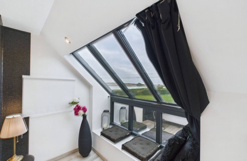 Plouguerneau Chalet De Esquí | Ti Venan - Casa frente a Ile Venan para 2 personas