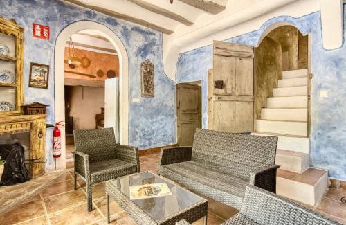 Monovar Casa | Tia Juana