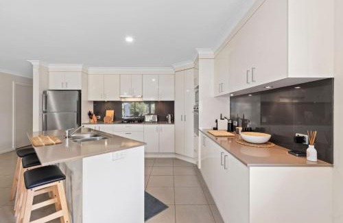 Tomakin Casa | Tides at Tomakin Managed by Batemans Bay Accom