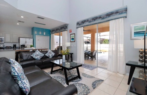 Seasons Casa | Tiger Lilly House 6 Bedroom