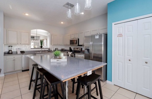 Seasons Casa | Tiger Lilly House 6 Bedroom