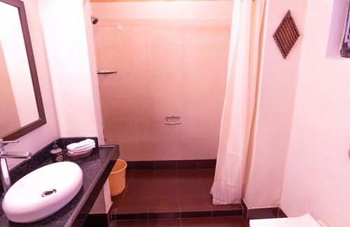 Tala Hotel | Tiger Trails Resorts