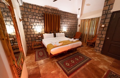 Tala Hotel | Tiger Trails Resorts