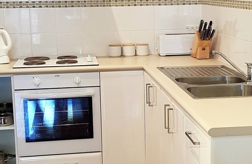 Glen Forrest Cabaña | Tillbrook Cottage, Colinas de Perth