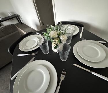 Grays Apartamento | Timber Court - FREE PARKING - 2 Bedroom Apartment - FAST Wi-Fi - Perfect for Contractors!