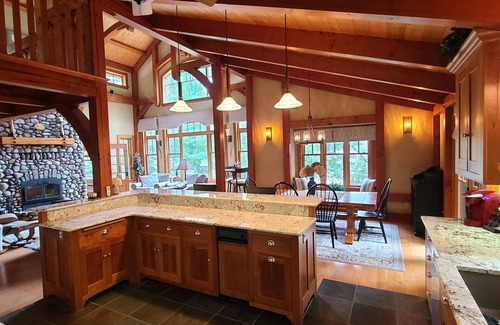 LaPorte Casa | Timberhaus on Garfield Lake