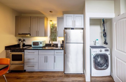 Bryson City Cabina | Time Flies on the River