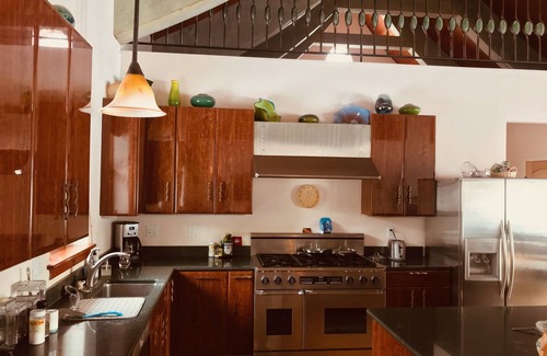 Bigfork Casa | Timeless architecture, on 20 rolling acres, just minutes from Bigfork village.