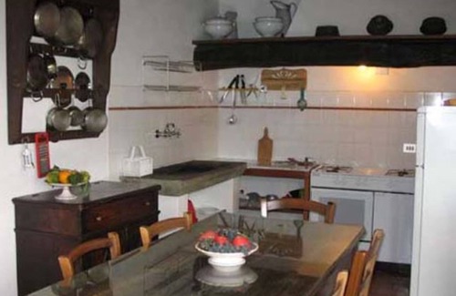 Pescia Casa | Tinaia of Podere Cima di Zano - apartamento para 6 personas