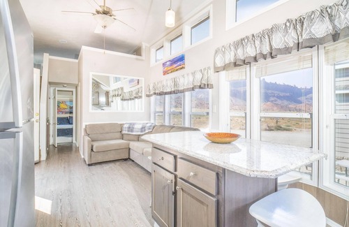 Moab South Valley Casa | Tiny Home #8 - Tiny Home #8 FunStays Tiny Home