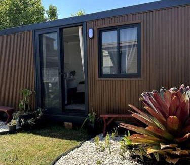 Brighton-le-Sands Casa | Tiny Home Beach Serenity!