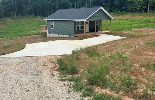 Oconee County Casa | Tiny home in Walhalla,SC-foothills Blue Ridge Mountains: near Clemson