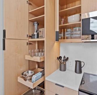 Durham Casa | Tiny Home, Near Downtown Durham, Duke & 9th Street!