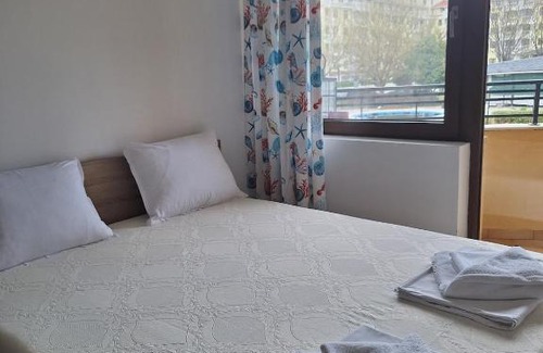 Tsarevo Apartamento | Tiny Home Studio in Regina Mare