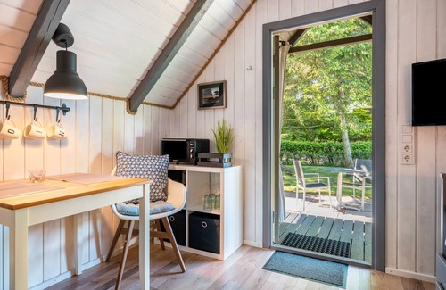 Emmelsbuell-Horsbuell Casa | Tiny Home 'Vogelkoje' con terraza compartida, jardín compartido y Wi-Fi