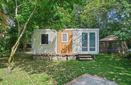 Hollywood Casa | Tiny Homes in the Heart of Fort Lauderdale
