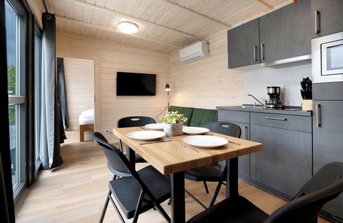 Lichterfeld-Schacksdorf Apartamento | Tiny House “André” con vistas al lago desde la terraza, sauna, acceso al lago