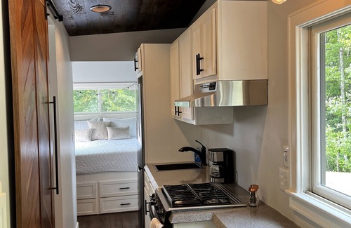 Pownal Casa | Tiny house & hot tub nestled on 150+ acres of the Green Mtns of Vermont.