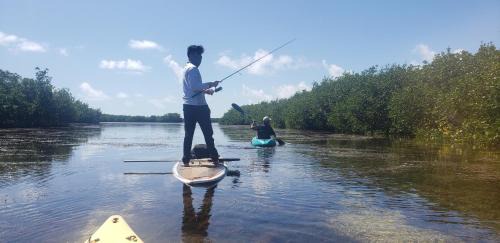 Key Largo Otro | Tiny House RV, Kayak