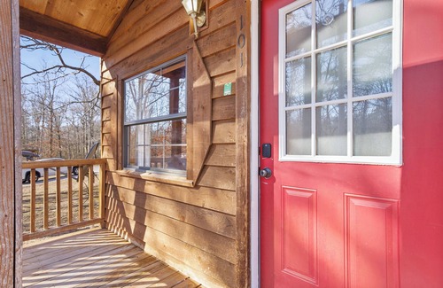 Monteagle Cabina | Tiny House @ Trailhead Cabins