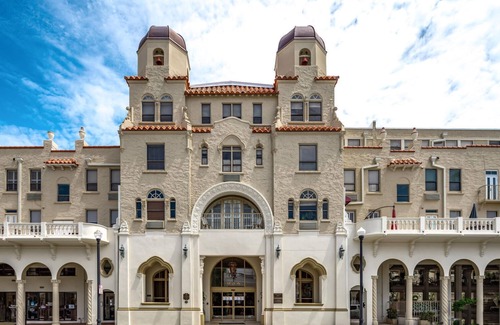 Palm Beach - West Palm Beach Condominio | Tiny Rustic Studio in Palm Beach Island by Breakers Hotel