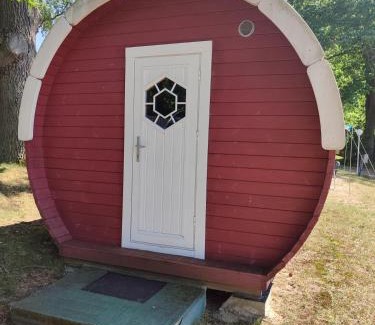 Oberhavel Otro | TinyHouse "Comet" am See, an der Mecklenburger Seenplatte