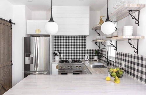 Cabbagetown Casa | Tip of the Hat by Minty Living