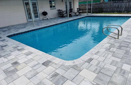 Titusville Casa | Titusville newly renovated house with a Pool and all the comforts of home!