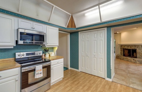 Titusville Casa | Titusville Vacation Rental Home Near Parks & Golf!