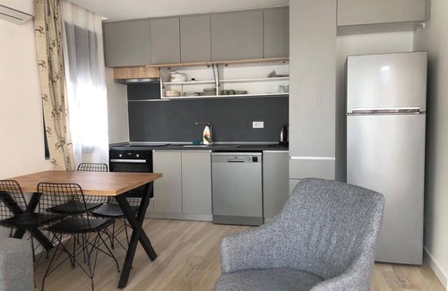 Tivat Apartamento | Tivat Terrace Suits