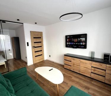Pila Apartamento | TK Komfortowy Apartment Piła w centrum Netflix Światłowód w cenie