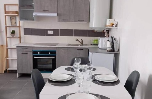 Bourges Casa | To complete