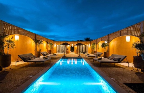 Assouel Casa | To complete