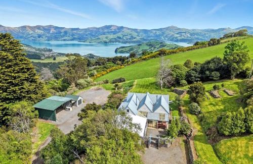 Akaroa Casa | Toad Hall - Akaroa Holiday Home