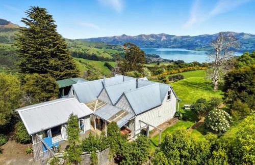 Akaroa Casa | Toad Hall - Akaroa Holiday Home