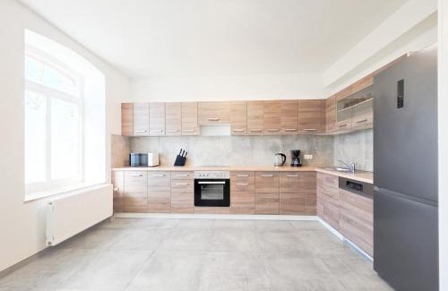 Willich Apartamento | Tolstov Apartments - 2 Schlafzimmer - Sofa - Küche - Waschmaschine - 20 Min to Messe DUS