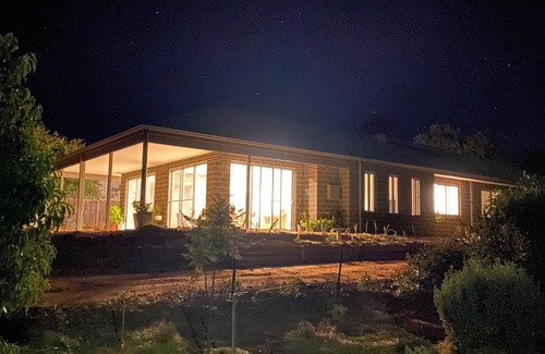 Toodyay Casa | Toodyay Upon Avon Guest House. 3 x Room rental.