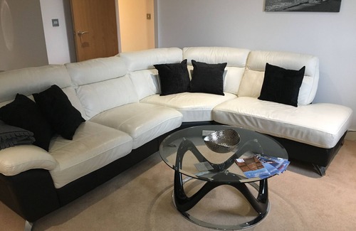 Ipswich Apartamento | Toothbrush Apartments - Ipswich Waterfront - Regatta Quay
