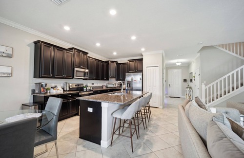 Riverview Casa | Top 1% Rated Tampa Home/King/Theater/Game Rm/Pool/Close to attractions/beaches!