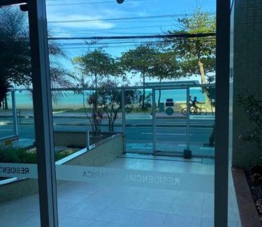 Praia de Itaparica Apartamento | TOP DA PRAIA - 2qts, ar cond, WIFI, cozinha, garagem , completo