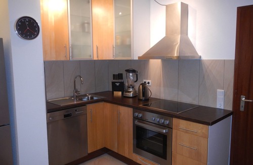 Troisdorf-Friedrich-Wilhelms-Hutte Apartamento | Los mejores equipos y excelentes conexiones de transporte a Colonia Bonn Siegburg, TG-Platz