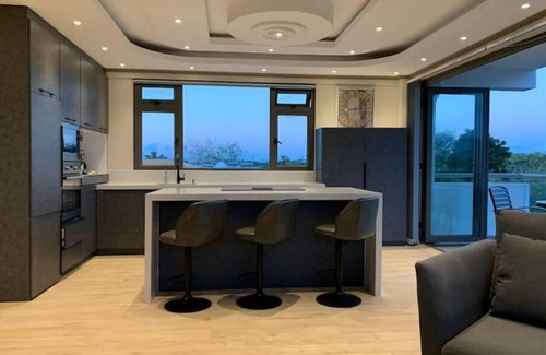 Tamarin Apartamento | Top floor, Panoramic views, 2 mins from the beach