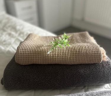 Hereford Casa | Top Floor Suite - Cedar House